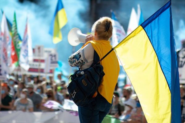 Вітаємо з днем вишиванки